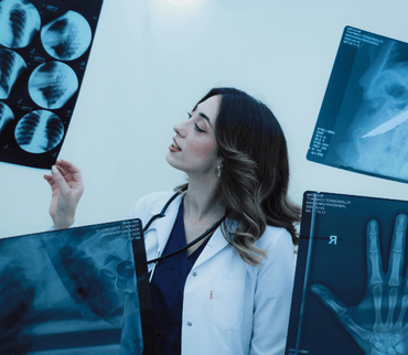 Expert Radiologists